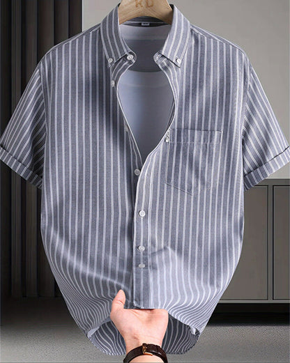 Men's Short-Sleeve Shirt with Stripe Pattern – Modern Business and Casual Shirt, Regular Fit, Stylish for Everyday and Office Wear