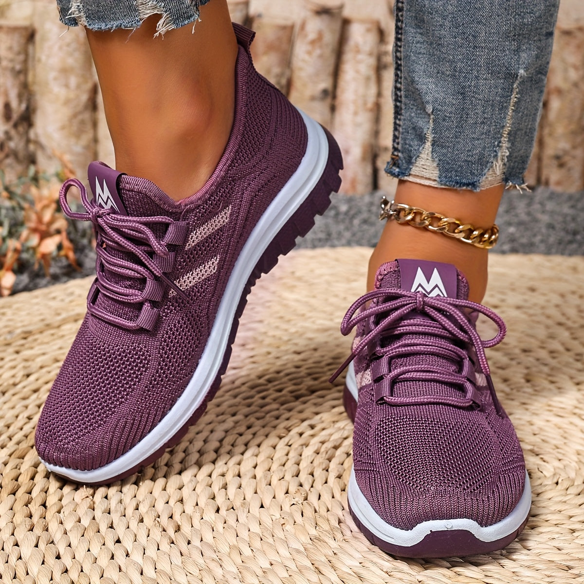 Women's Casual Sneakers with Laces – Comfortable Sports Shoes for Everyday & Fitness