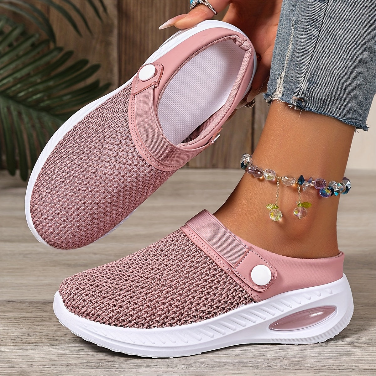 Women's Slip-On Mesh Clogs Comfortable Casual Shoes Sporty Style