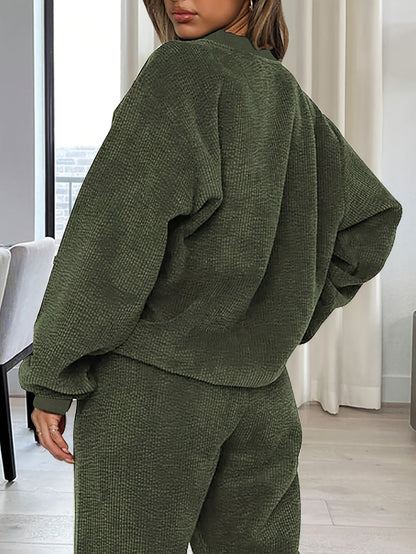 Damen Zweiteiler Lounge-Set Grün mit Struktur Langarmshirt und Jogginghose