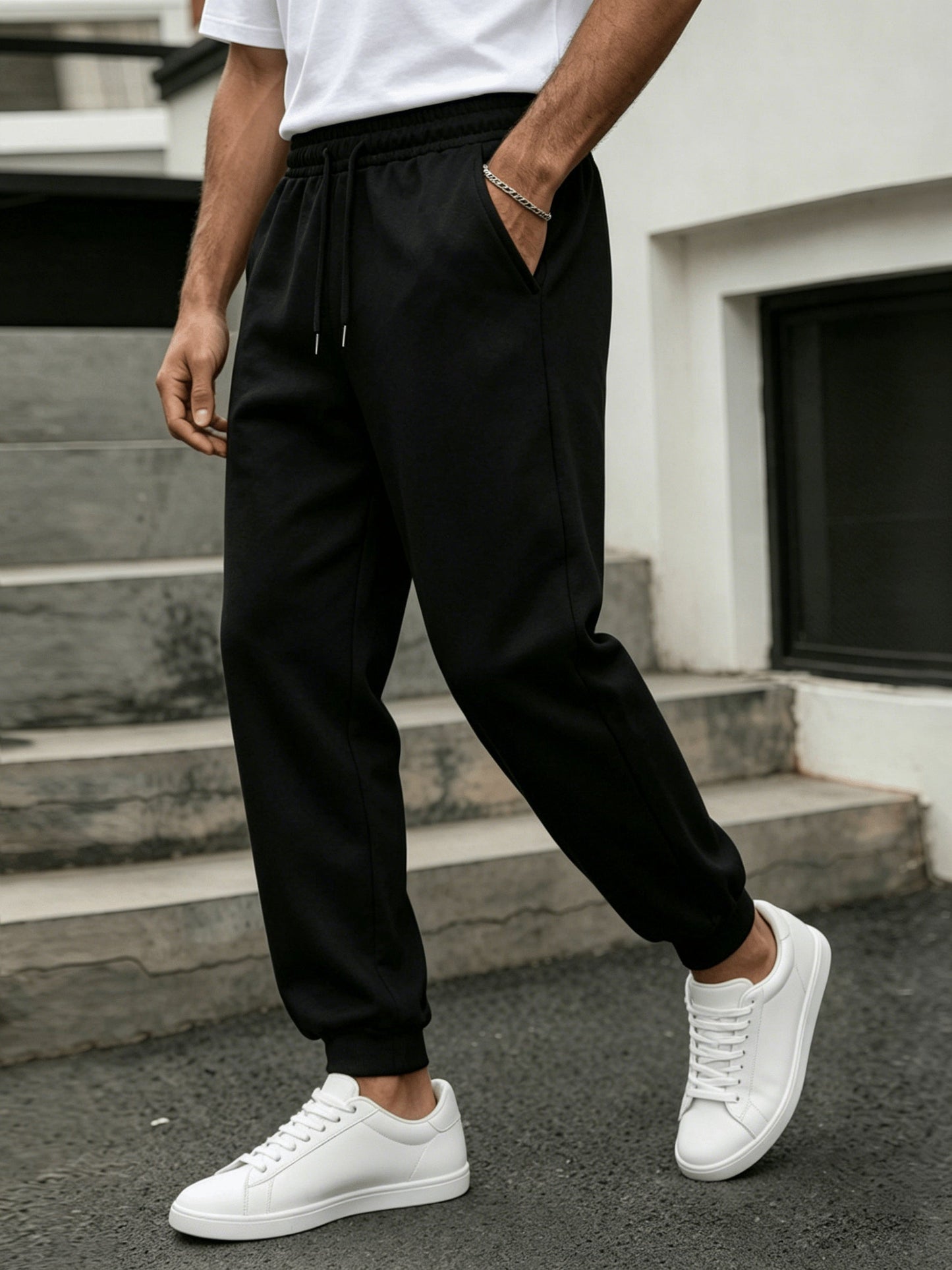 Herren Jogginghose für Freizeit und Sport – Bequemer Straight-Leg Schnitt mit Taschen