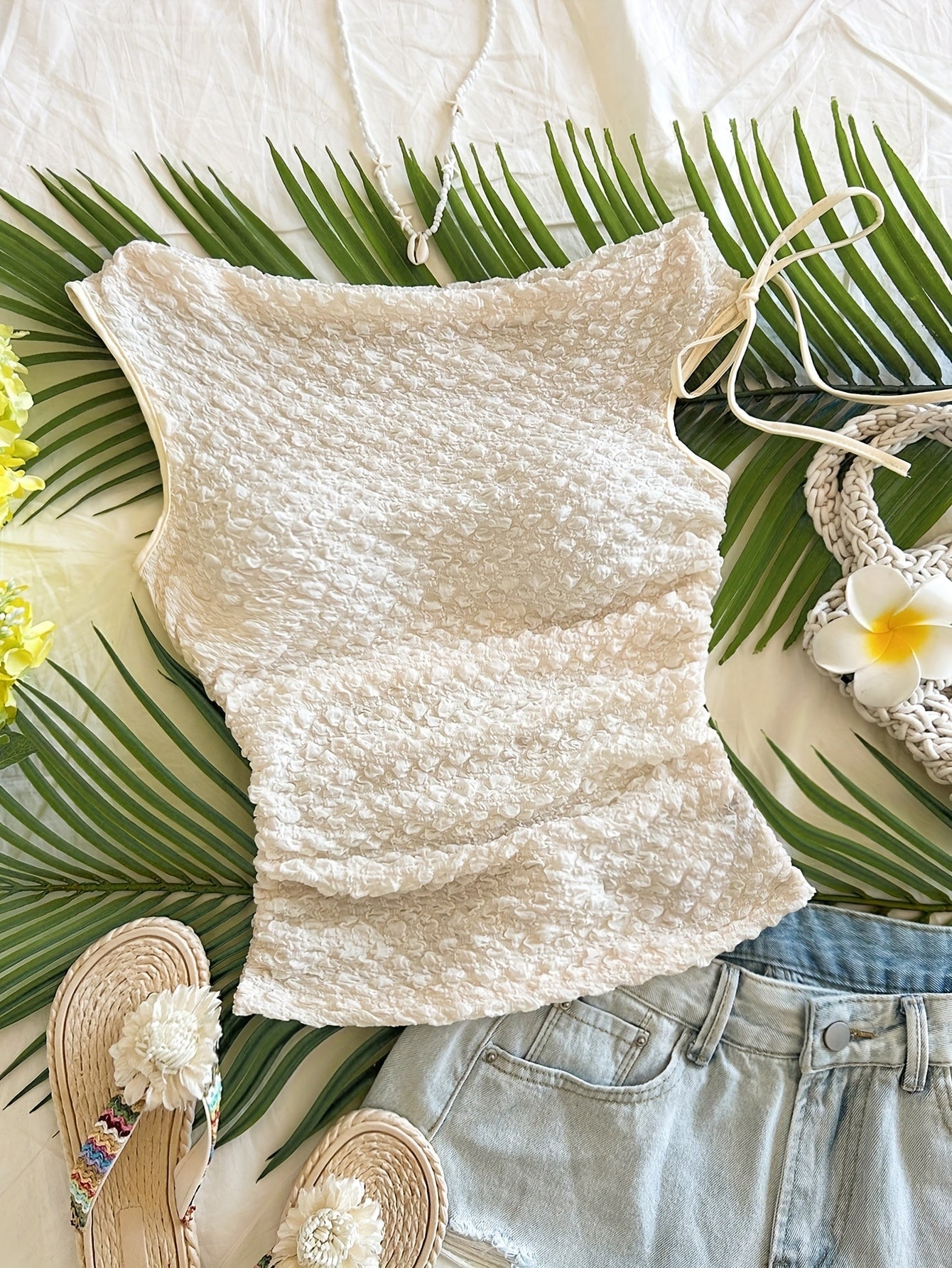 Women's summer top with texture and asymmetrical shoulder detail – Ideal for vacation and beach