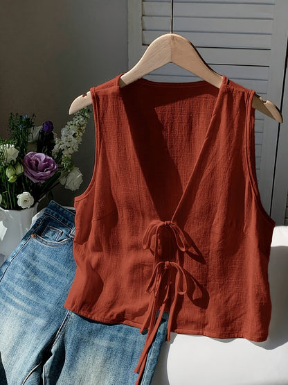 Women's sleeveless vest with bow detail and V-neck – fashionable summer look, versatile to combine