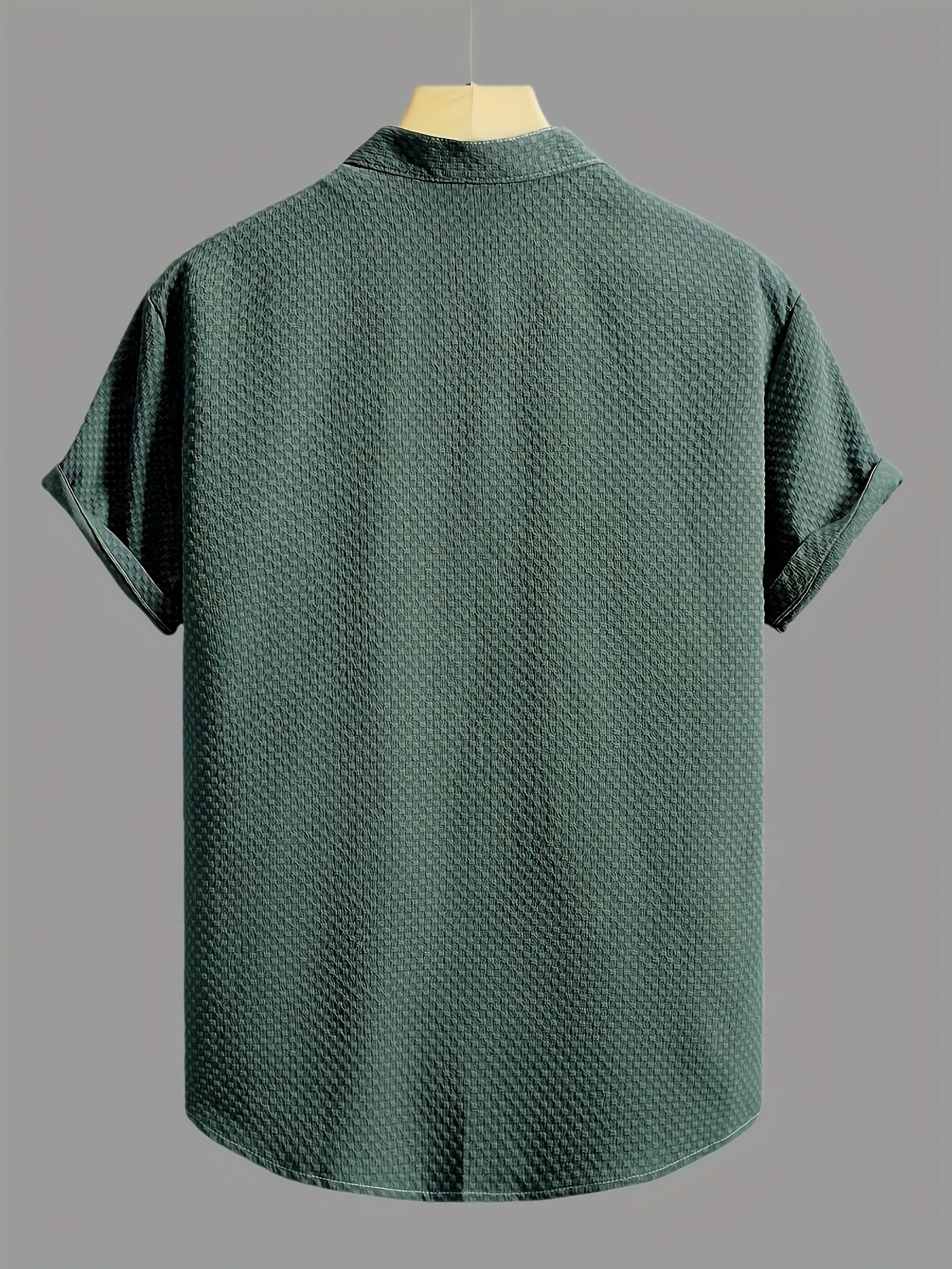 Men's casual shirt with short sleeves and stand-up collar – modern summer shirt for everyday and leisure use