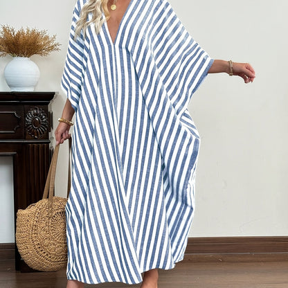 Women's Kaftan Maxi Dress in Maritime Stripe Design – Relaxed Vacation Style for Beach and Leisure