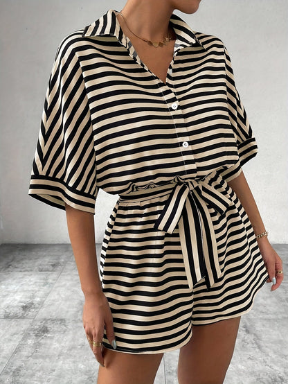 Women's short-sleeve jumpsuit with stripe pattern for leisure and summer