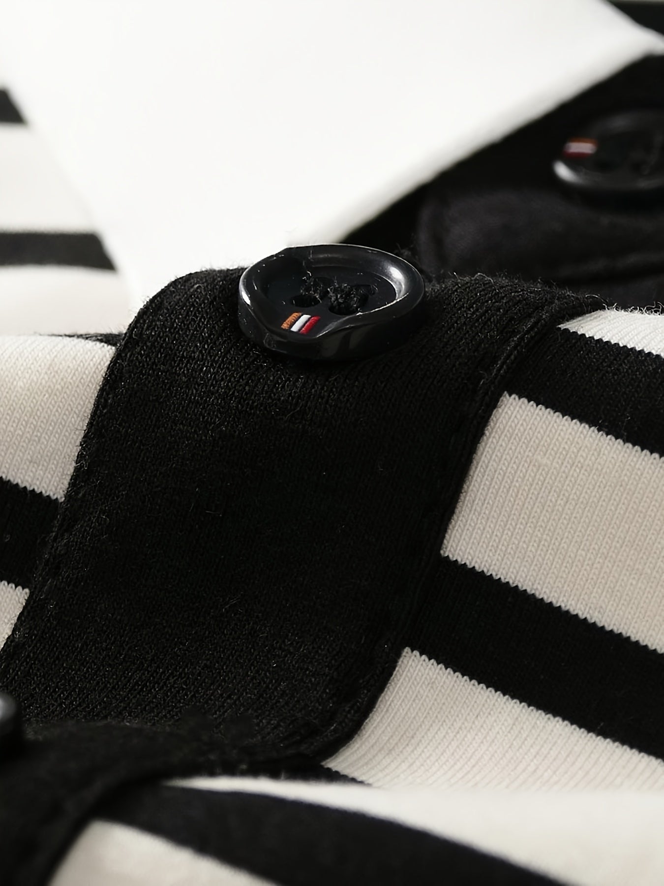 Men's Polo Shirt with Stripe Pattern and Chest Emblem – Classic, Short Sleeve, Smart-Casual for Leisure and Office