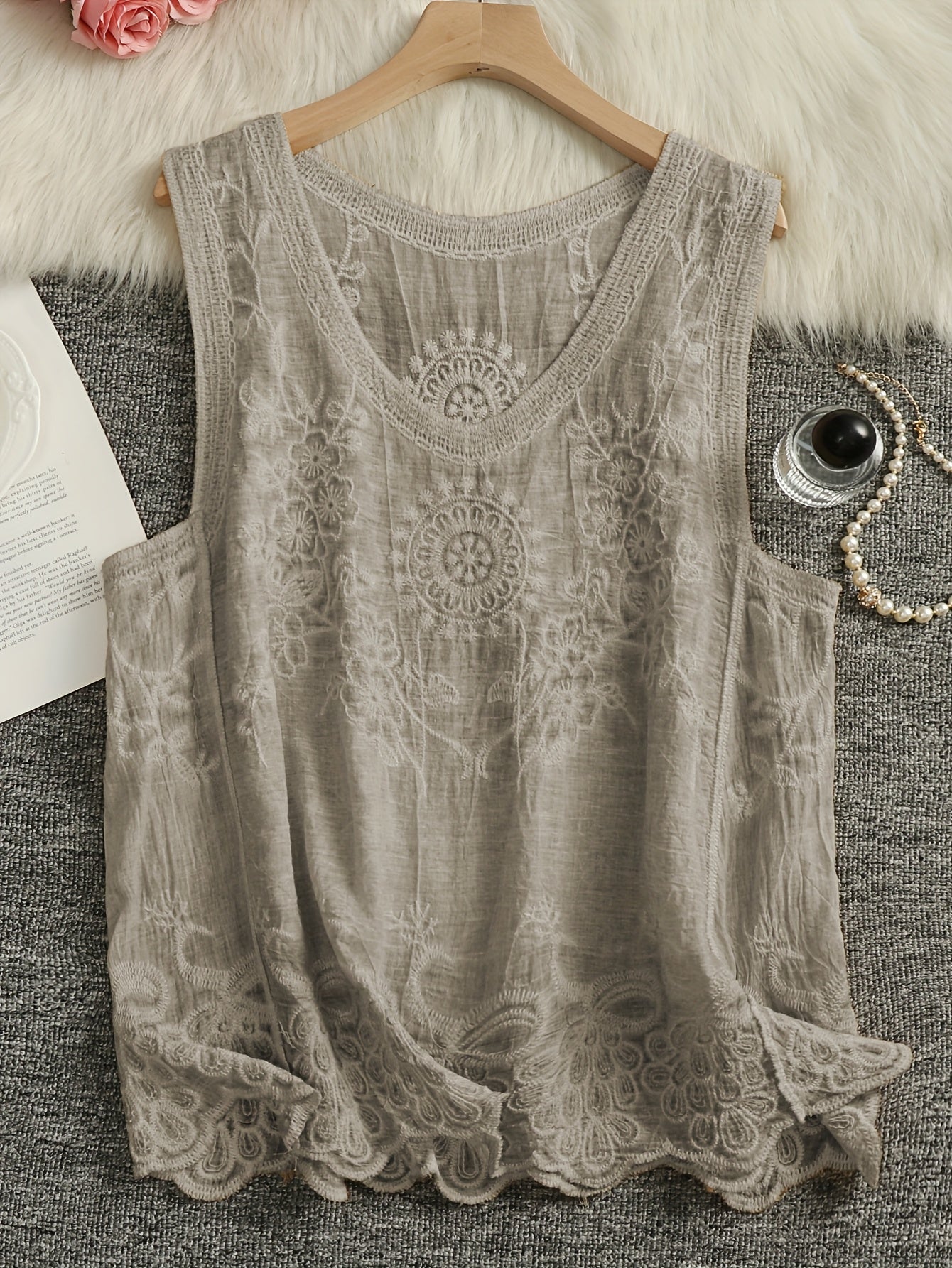 Women's Boho Embroidered Tank Top with Floral Details – Summer Casual Wear