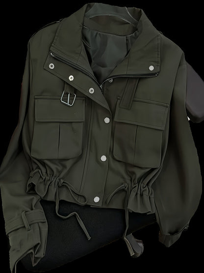 Short women's transitional jacket with zip, buttons & flap pockets