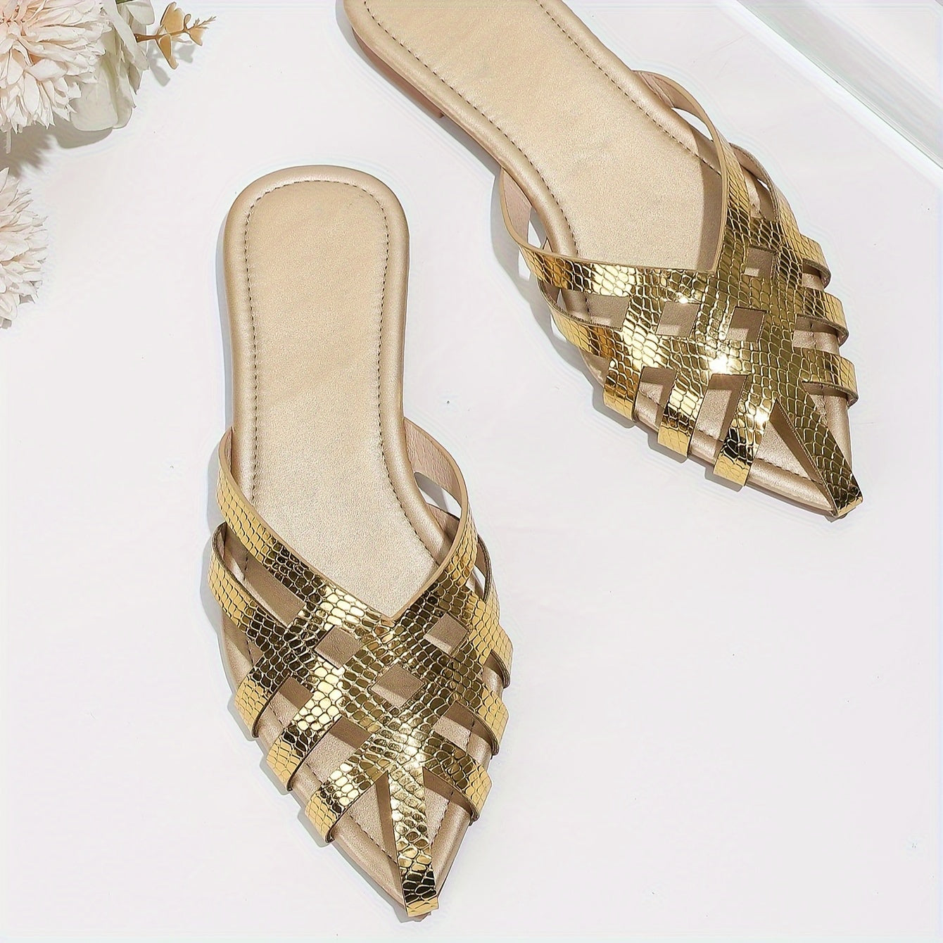 Women's Flat Mules with Braided Design and Pointed Shape – Elegant Slip-On Shoes for Everyday and Going Out
