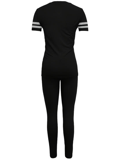 Women's sporty casual set with T-shirt and leggings – modern outfit for everyday and fitness