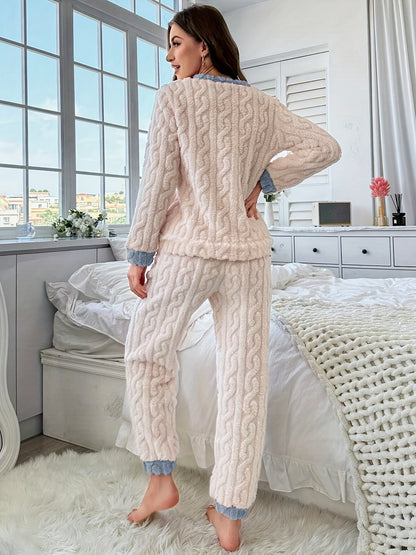 Women's cozy pajama set, beige knit pattern with colorful cuffs