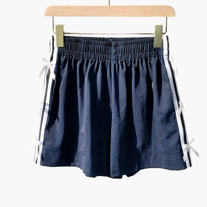 Women's casual shorts with bows and stripes for summer – regular fit, vacation style