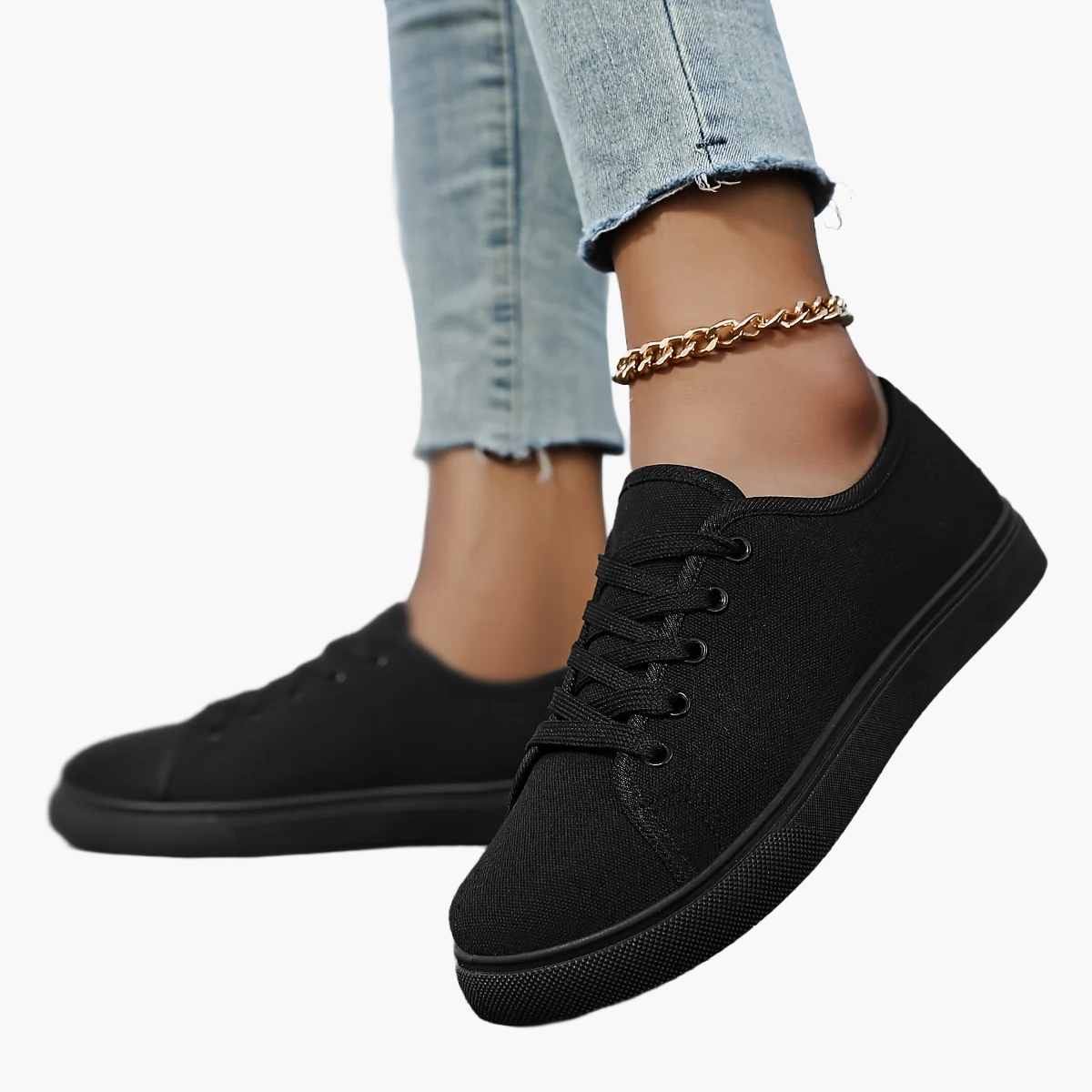 Women's casual lace-up sneakers for everyday and street style