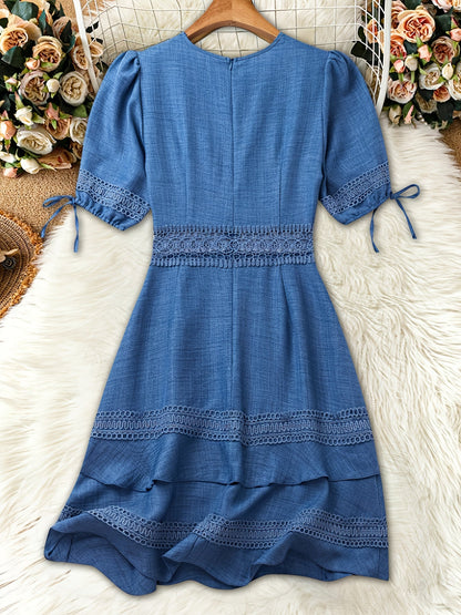Women's Elegant Casual Dress with Lace and V-Neck – Perfect for Everyday & Going Out