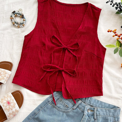 Women's sleeveless vest with tie and crinkle look – Boho streetwear for leisure & vacation