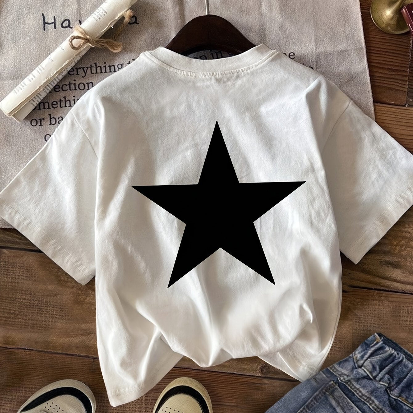 Women's T-Shirt with Large Star Print – Sporty Street Style for Spring and Summer