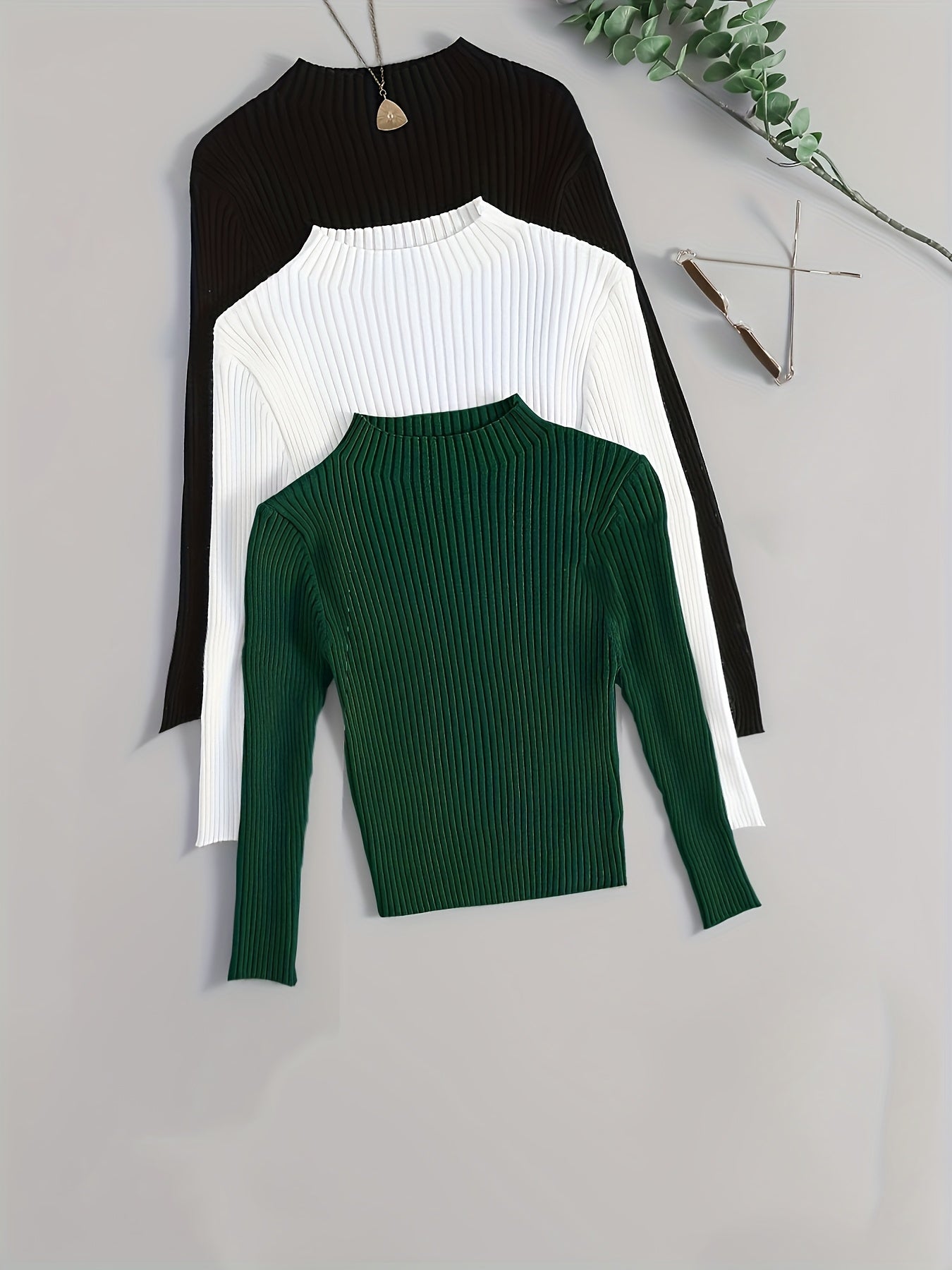 Gerippter Langarm-Pullover mit Stehkragen für Damen, einfarbig