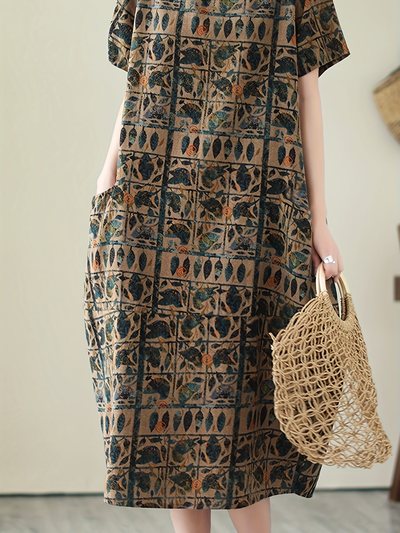 Women's casual dress with geometric print and relaxed fit – short sleeves, casual, ideal for everyday and office use
