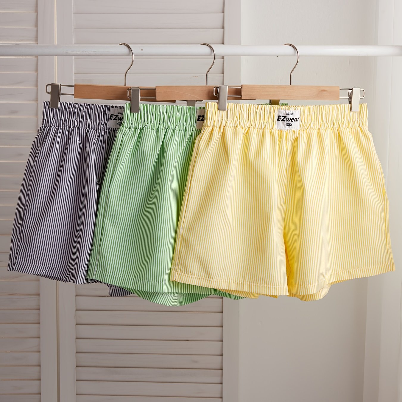 Damen Pyjama-Shorts im Streifen-Design für entspannte Sommernächte, 3er-Pack, Freizeit-Loungewear