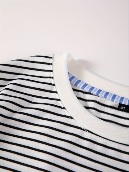 Men's T-Shirt with Classic Stripes – Timeless Design for Everyday and Leisure