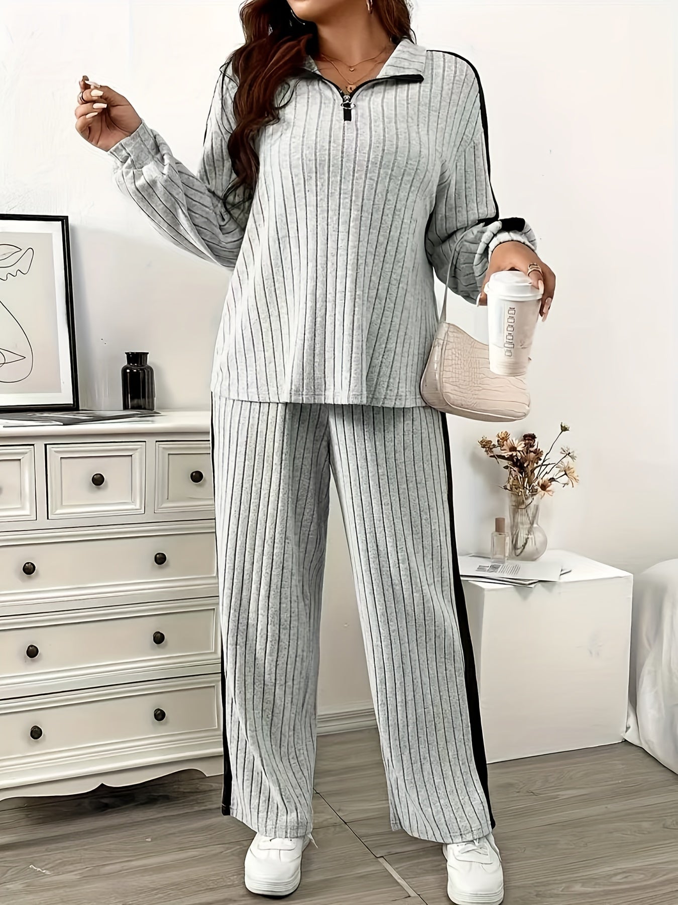 Ribbed women’s lounge set, two-piece sweater with zipper and wide-leg pants