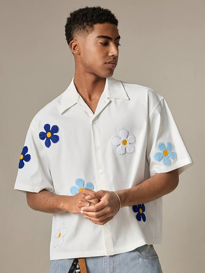 Herren Freizeit Kurzarm-Hemd mit Blumenapplikationen und Camp-Kragen – Modernes Sommer-Design