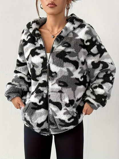 Teddy fleece hooded jacket with camouflage pattern and zipper
