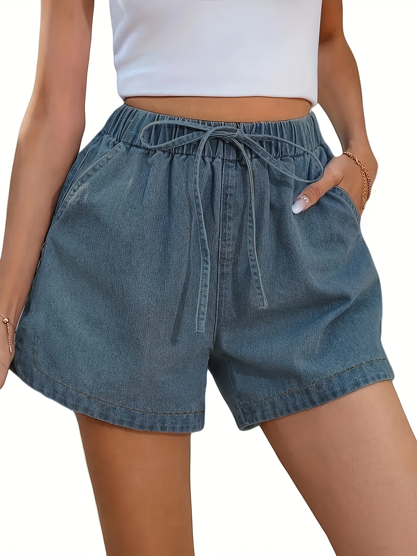 Damen Freizeitshorts mit Bindegürtel und lockerem Schnitt – Elegante Sommer-Shorts für Alltag und Urlaub