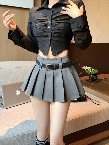 Women's Mini Pleated Skirt with Belt and Sexy Crop Top – Fashionable Streetwear Look for Everyday and Going Out