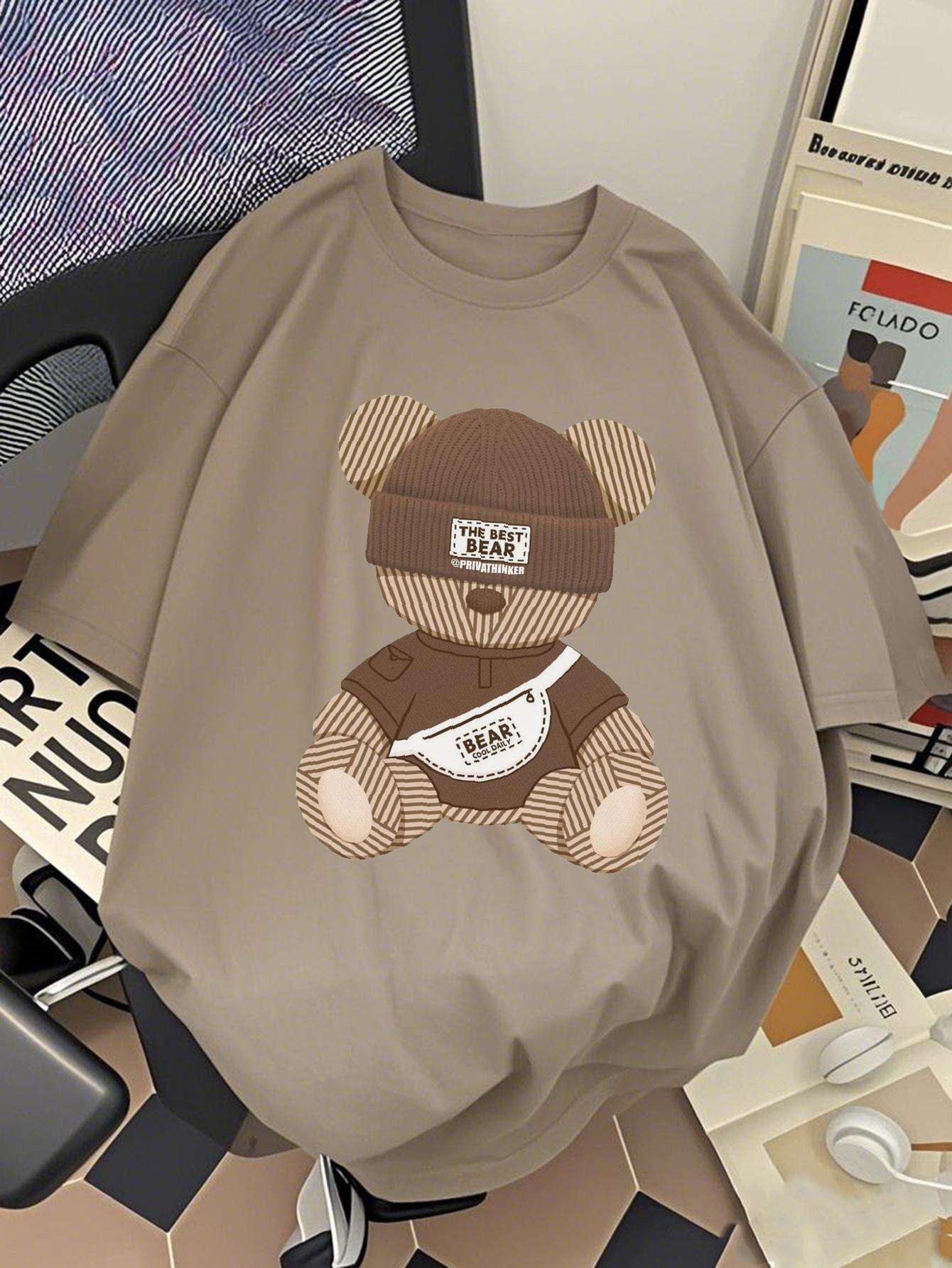 Men's Streetwear T-Shirt with Bear Print – Urban Style, Casual Look, Short Sleeve