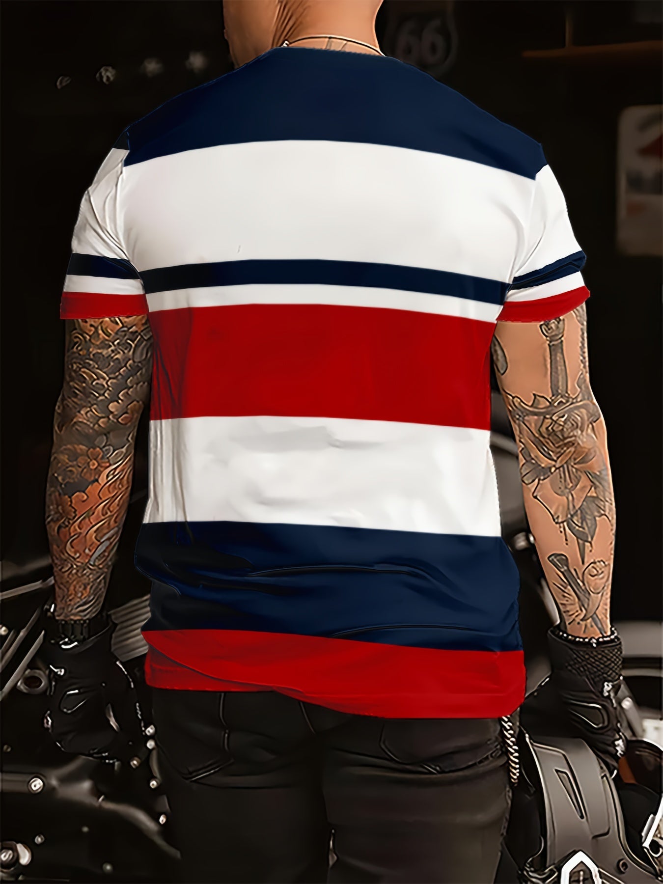 Men's Casual T-Shirt with Block Stripes and University Logo – Perfect for Everyday and Leisure
