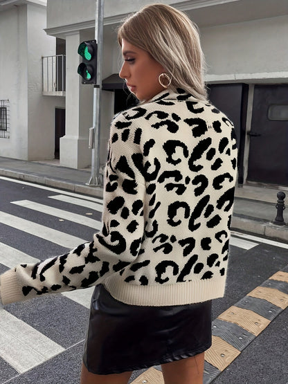 Women's turtleneck sweater, knitted sweater, leopard print, beige and black
