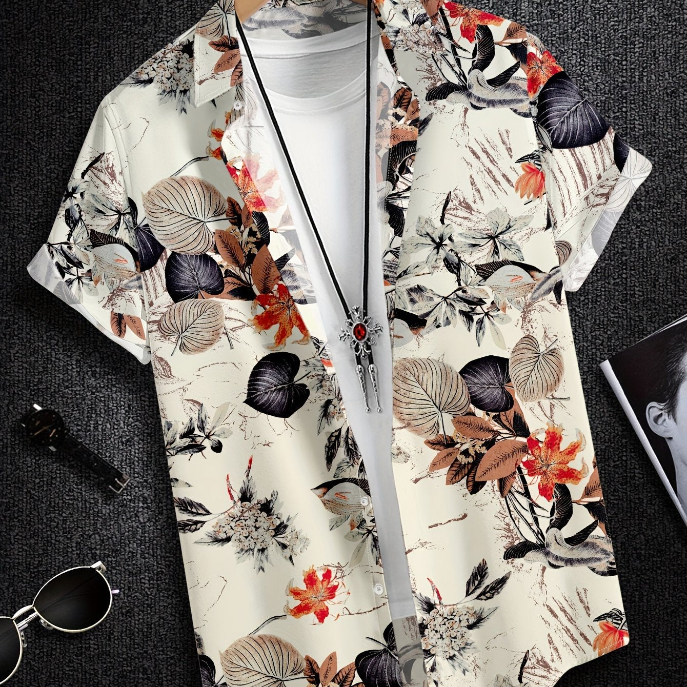Men's Short-Sleeve Vacation Shirt with Tropical Floral Pattern – Modern Casual Style for Summer & Beach