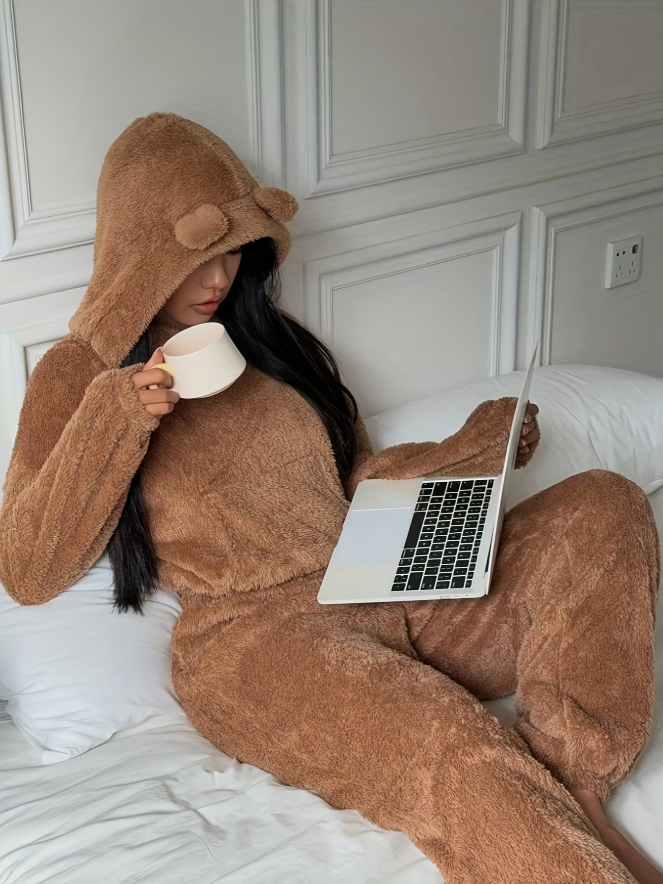 Damen Kuscheliger Loungewear Schlafanzug mit Kapuze und Ohren Plüsch Zweiteiler