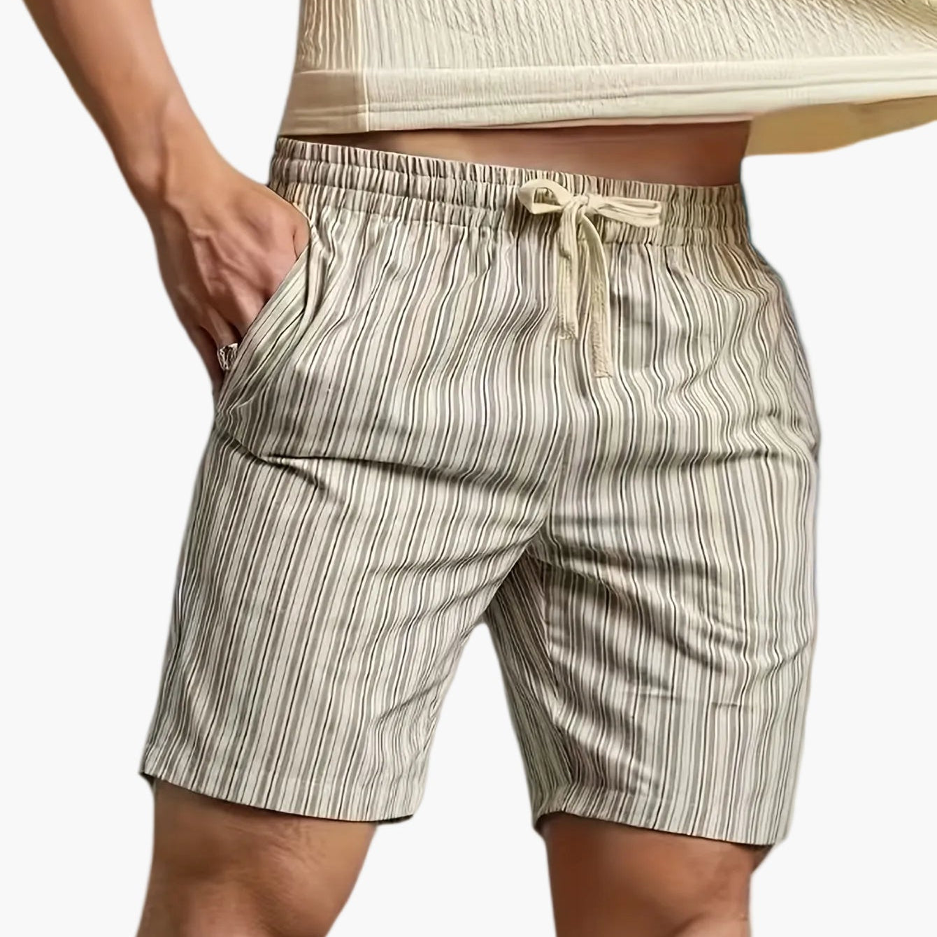 Men's striped shorts for leisure and golf – Comfortable fit with drawstring