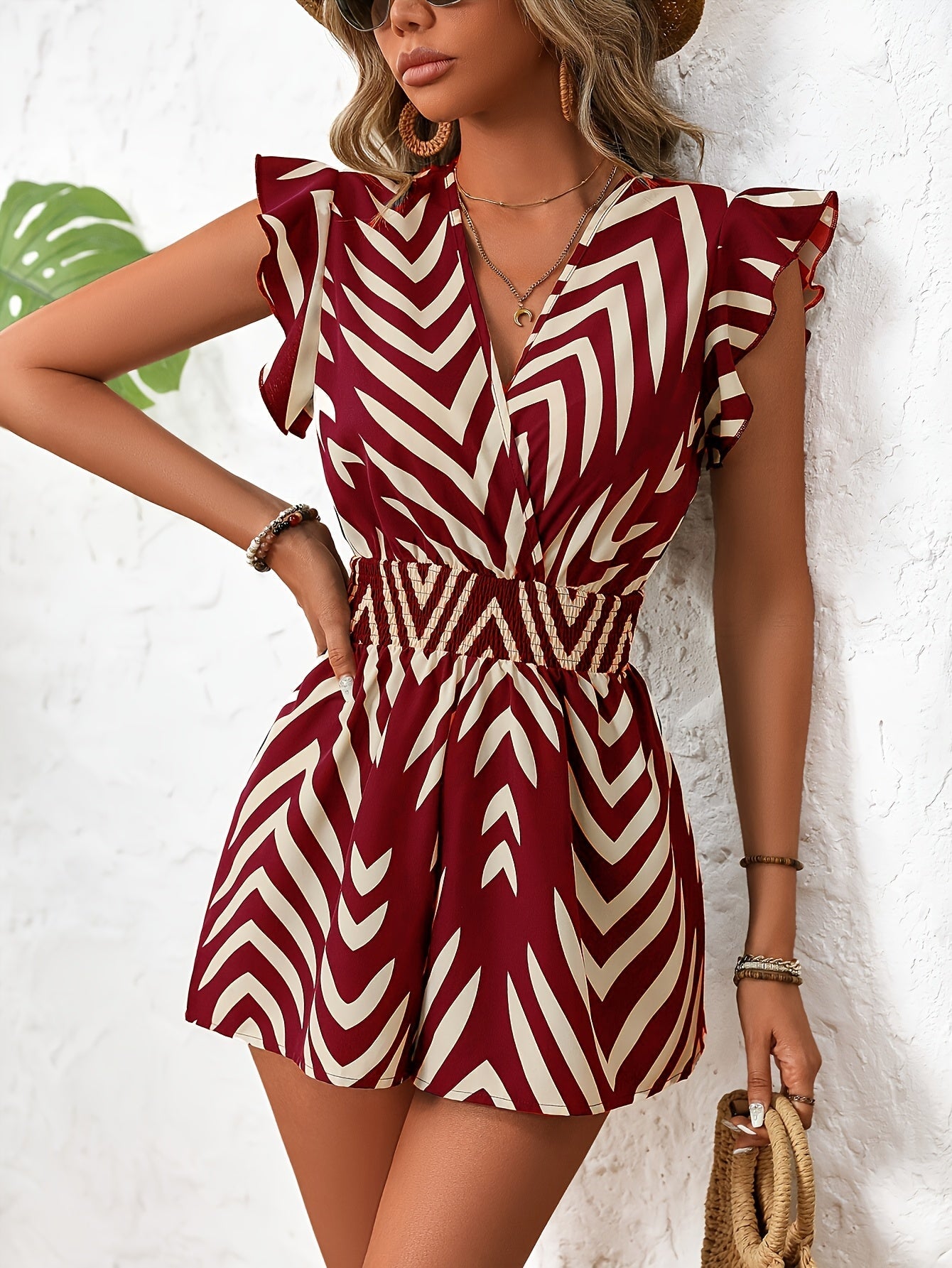 Damen Sommer Jumpsuit Elegant mit V-Ausschnitt und Schmetterlingsärmeln – Perfekt für Freizeit & Urlaub