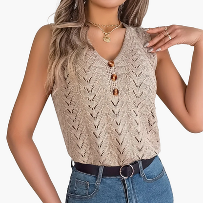 Women's knit top with V-neck and button placket – fashionable summer top for leisure and vacation