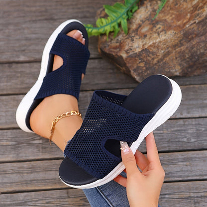 Women's sporty slip-on sandals with mesh design for everyday and leisure use