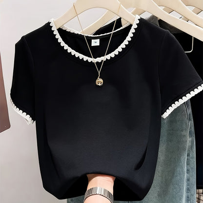 Women's blouse with wave hem and elegant round neckline – stylish casual and office wear
