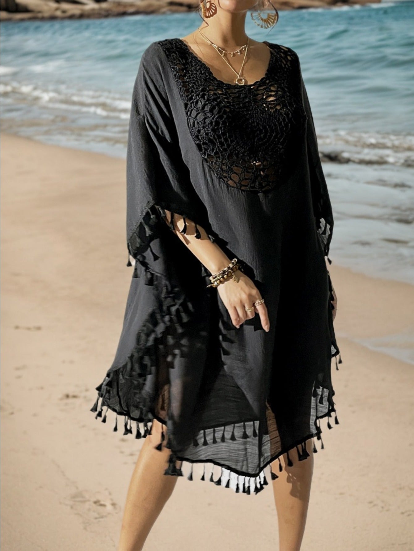 Women's Boho Beach Poncho Kaftan with Crochet Detail and Tassels – Perfect as a Beach Cover-Up
