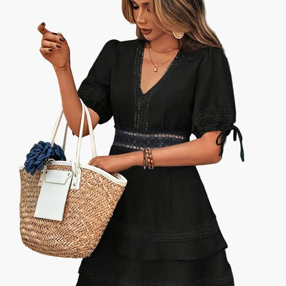 Women's Elegant Casual Dress with Lace and V-Neck – Perfect for Everyday & Going Out
