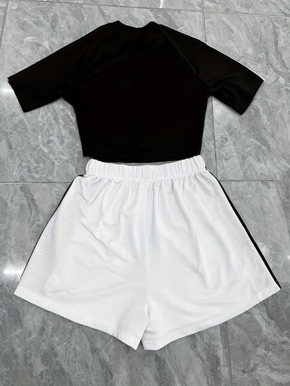 Women's Sports Two-Piece Set – Trendy Crop Top & Shorts for Fitness and Leisure