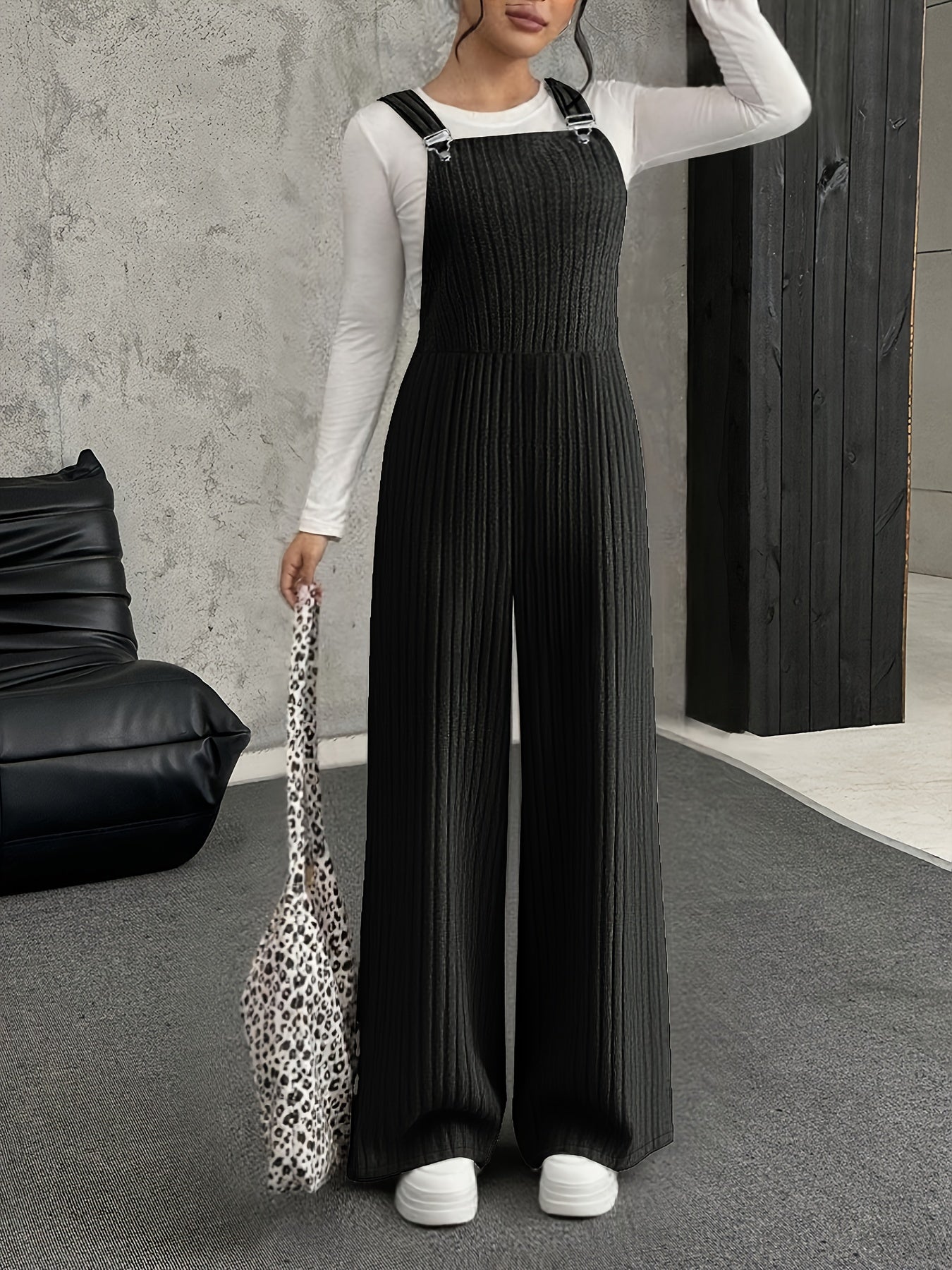 Ribbed women’s jumpsuit with wide legs, gray