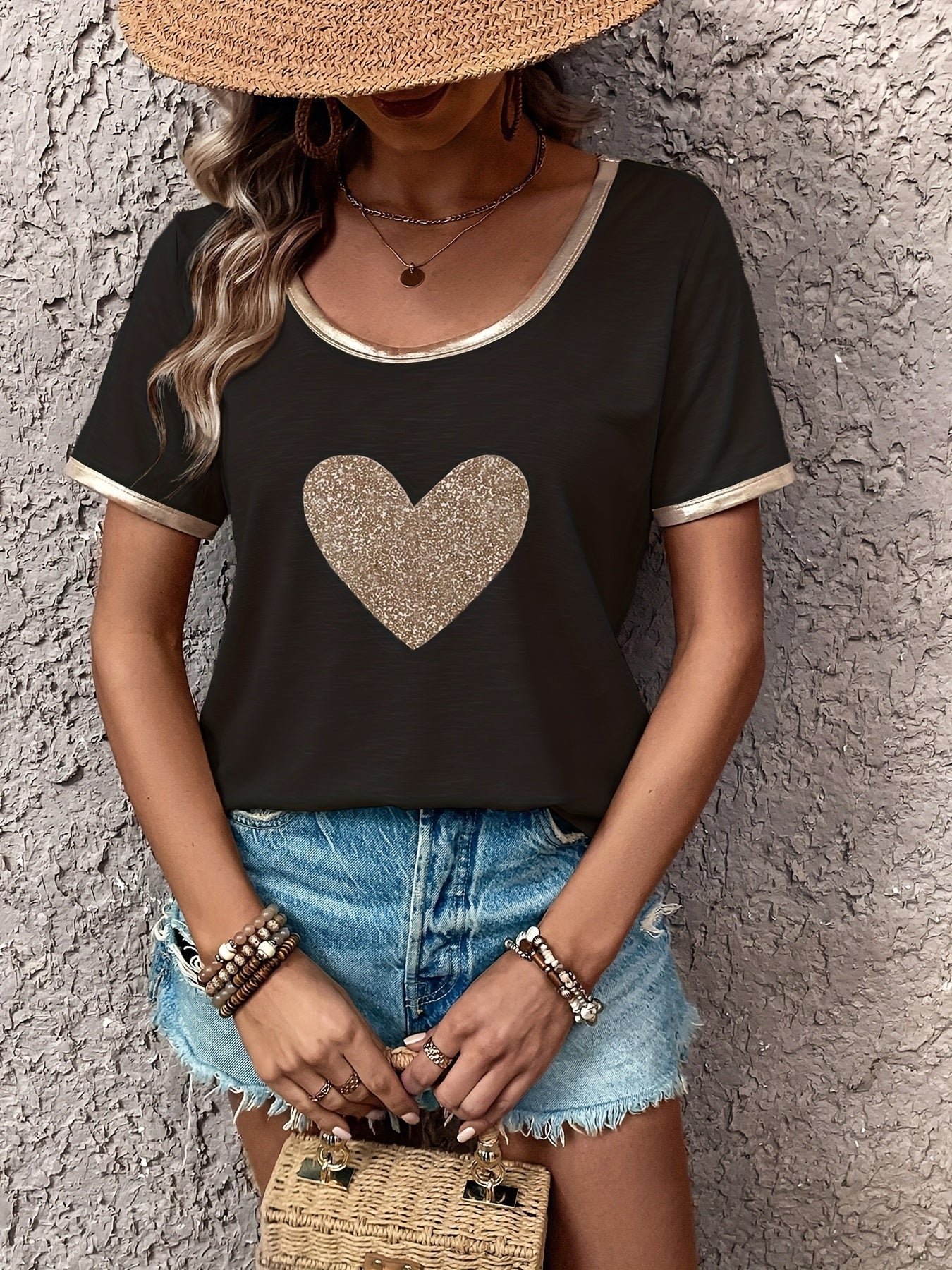 Women's shirt with heart motif and metallic details – trendy casual shirt for everyday wear and special occasions