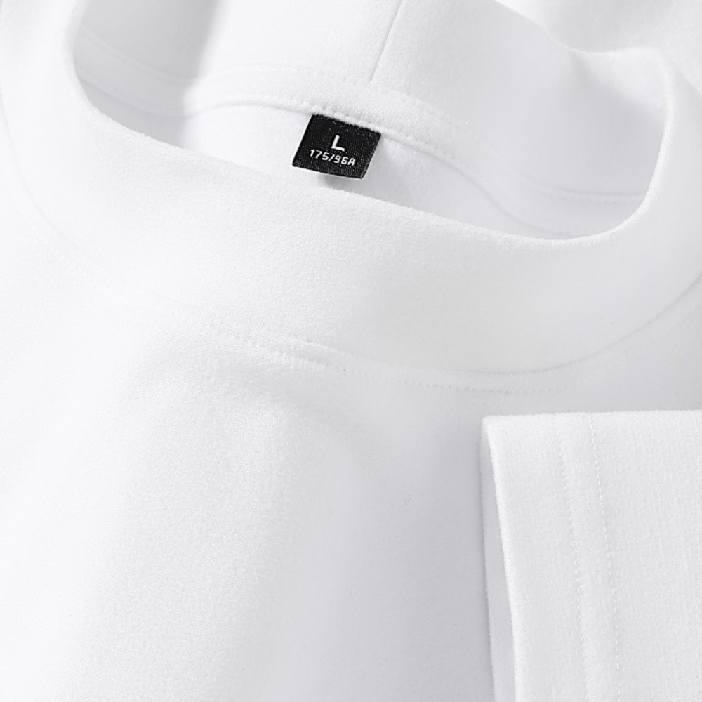 Unisex long-sleeve shirt with stand-up collar – Comfortable top for everyday wear and sports