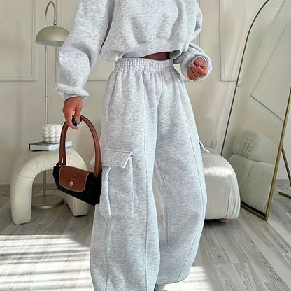 Damen Loungewear Set Grau Oversize Hoodie Cropped Jogginghose Cargotaschen