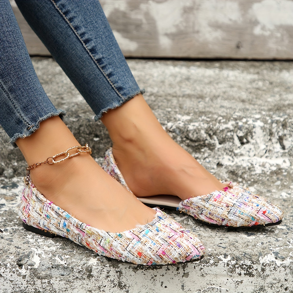 Women's Elegant Pointed Toe Ballet Flats for Everyday and Office Use