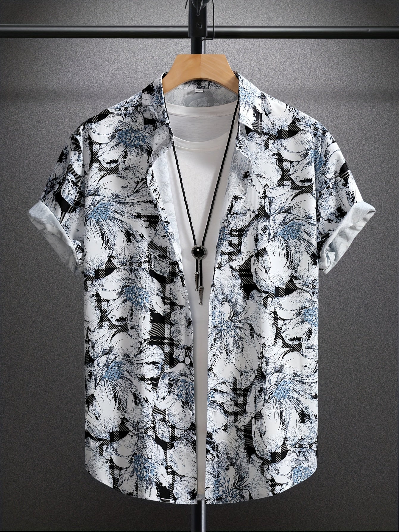 Men's Short-Sleeve Casual Shirt with Modern Floral Pattern – Casual Resort Shirt for Summer & Vacation