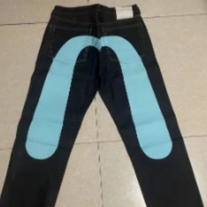 Jerry – Comfortable women's jeans without ladies with classic print